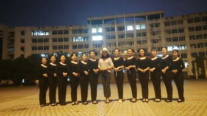 微笑傳遞語言，文明傳播信念——記文學院秘書學天使禮儀隊服務2017年中國大學生武術錦標賽